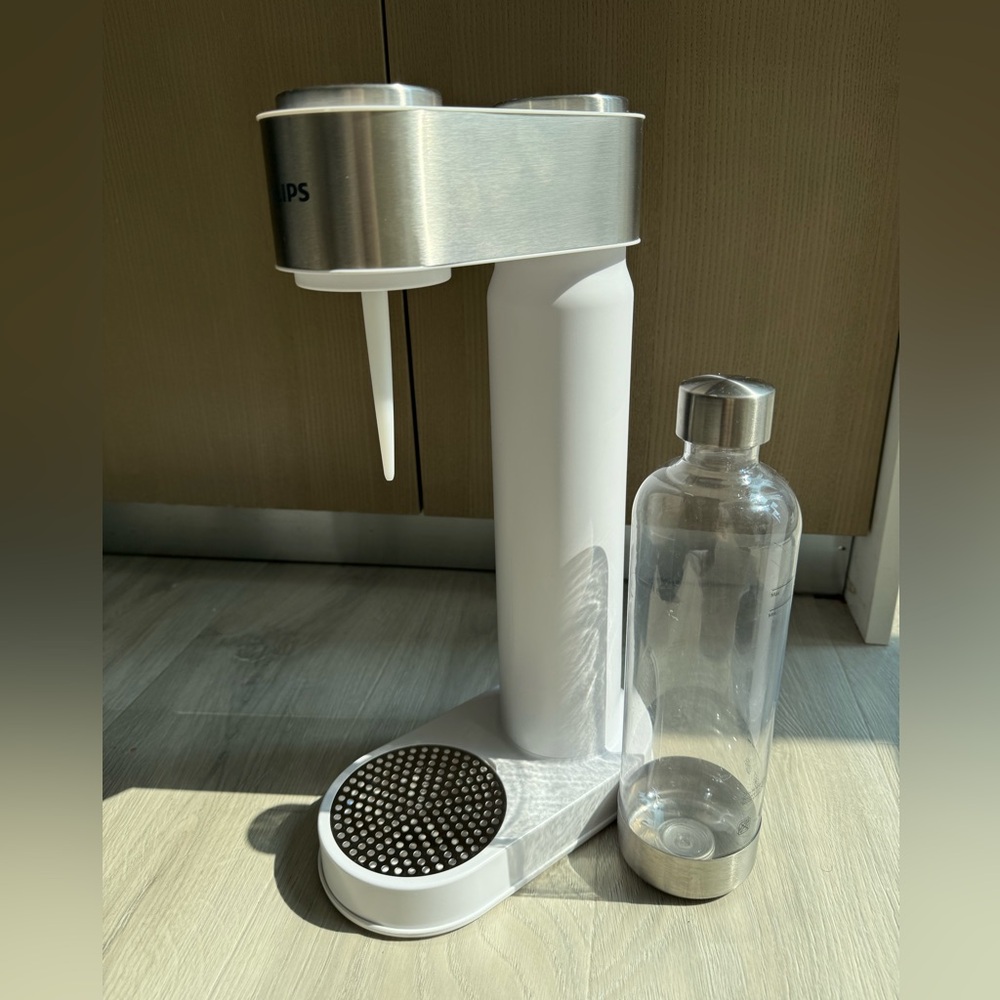 Philips Soda Maker with Bottle